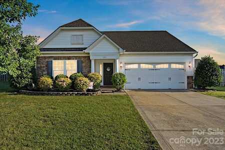 103 Karlyn Ct Mooresville, NC 28115