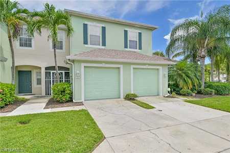 3619 Pine Oak Circle #107 Fort Myers, FL 33916