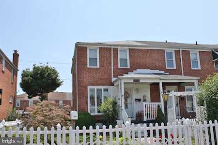 7949 Saint Claire Ln Dundalk, MD 21222