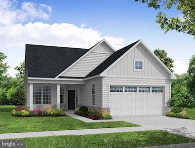 2 Harbelle Way Mullica Hill, NJ 08062