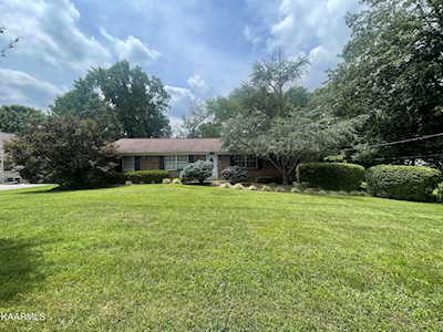 5205 Wild Cherry Ln Knoxville, TN 37918