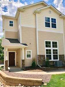 2025 Squawbush Ridge Grove Colorado Springs, CO 80910