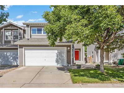 837 Canary Ln Brighton, CO 80601