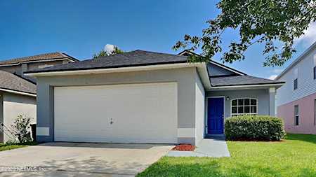 6638 Gentle Oaks DR Jacksonville, FL 32244
