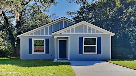 7933 Longspur AVE Jacksonville, FL 32219