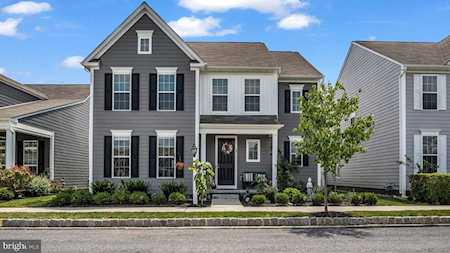 50 Meadow Creek Ln Mechanicsburg, PA 17050