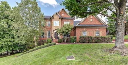 8140 Cloverland Dr Nashville, TN 37211