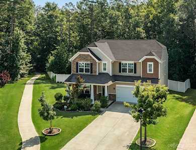 10646 Sapphire Trl Davidson, NC 28036