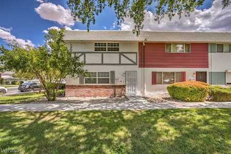 235 Greenbriar Townhouse Way Las Vegas, NV 89121