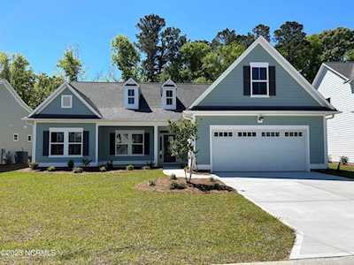 408 Beaumont Oaks Drive St Wilmington, NC 28411
