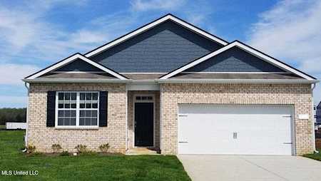 7325 Longmeadow Dr Horn Lake, MS 38637