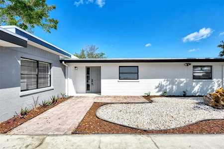 1310 61st St NW Bradenton, FL 34209