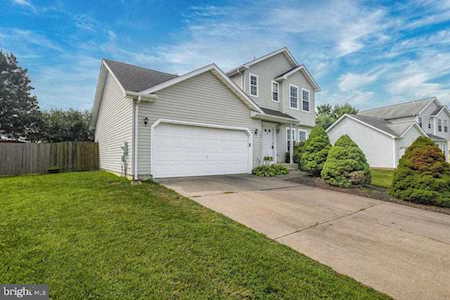122 Sweetbay Ln New Castle, DE 19720
