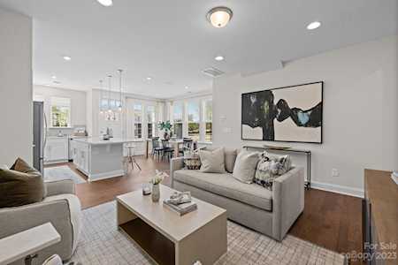 1542 Cedar Tree Dr Belmont, NC 28012