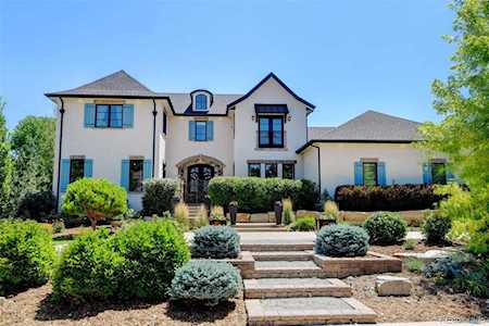 18 Blue Heron Dr Thornton, CO 80241