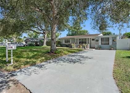 2720 58th PLACE N St. Petersburg, FL 33714
