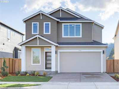 17466 SW Trillium LN #2 Sherwood, OR 97140