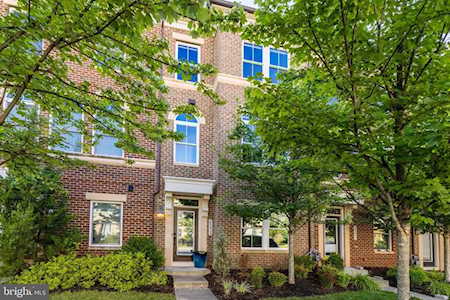 20633 Duxbury Terrace Ashburn, VA 20147
