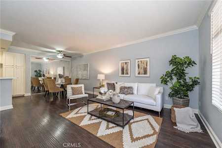19431 Rue De Valore #22C Lake Forest, CA 92610