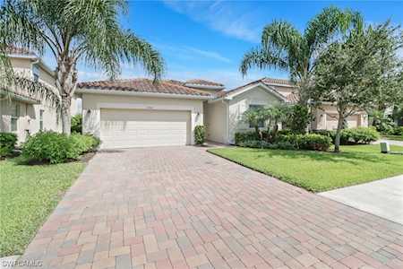 1987 Parson St Naples, FL 34120