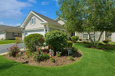 11885 Bloomfield Dr Huntley, IL 60142