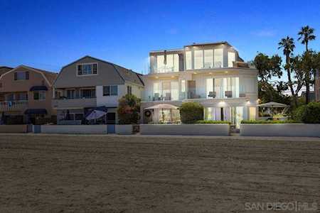 3542 Bayside Walk San Diego, CA 92109