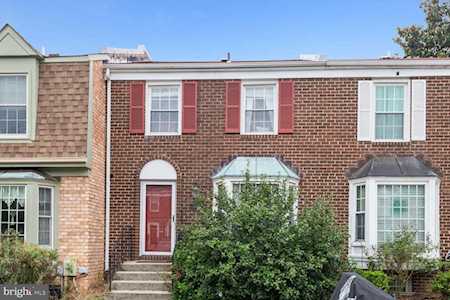 462 Colonial Ridge Ln Arnold, MD 21012