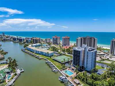 11030 Gulf Shore Dr #203 Naples, FL 34108