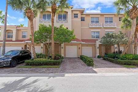 5110 W Artesa Way Palm Beach Gardens, FL 33418