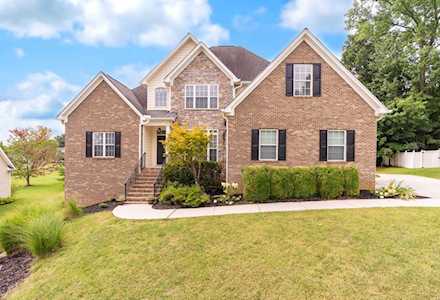 3961 Bentwood Cove Dr Apison, TN 37302