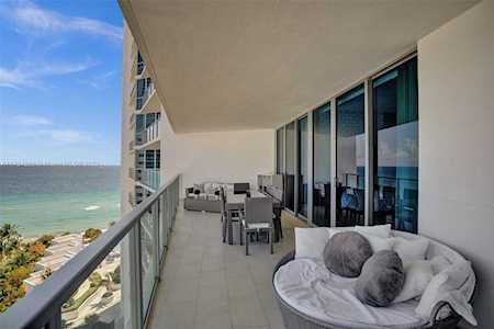 3101 S Ocean Dr #1103 Hollywood, FL 33019