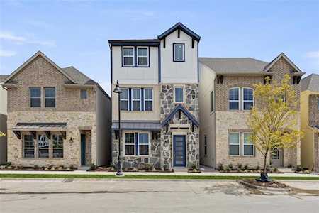 4508 Ward Street North Richland Hills, TX 76180