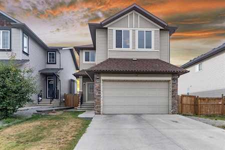 349 Panora Way NW Calgary, AB T3K0V2
