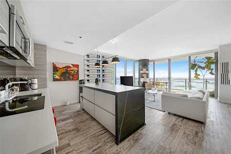 650 NE 32nd St #4407 Miami, FL 33137