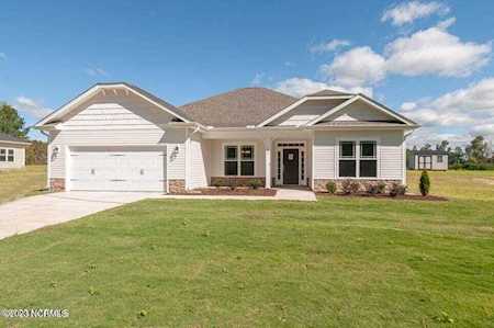 2685 Brittia Ln Winterville, NC 28590