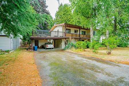 229 52A Street Tsawwassen, BC V4M 2Z7
