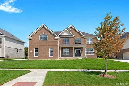 1135 Napa Canton Twp, MI 48187