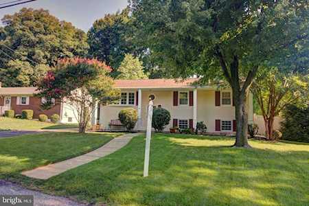 226 Wicklow Rd Glen Burnie, MD 21061