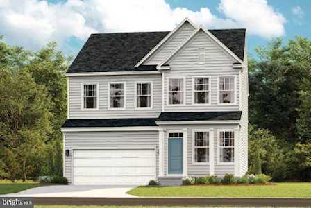 146 Swan Field Ave Ranson, WV 25438