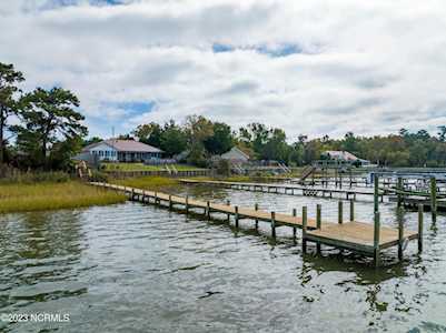 131 Gemstone Dr Sneads Ferry, NC 28460