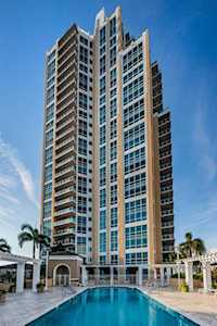 400 Beach Dr NE #702 St. Petersburg, FL 33701