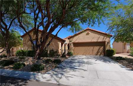 2310 Sandstone Cliffs Dr Henderson, NV 89044