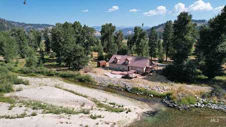 3410 Red Fish Lane Featherville, ID 83647