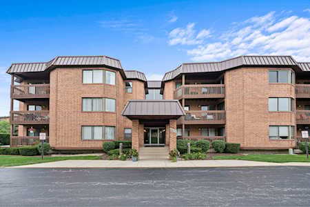 6425 Clarendon Hills Rd #200 Willowbrook, IL 60527