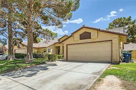 5533 Port Barrington Way Las Vegas, NV 89130