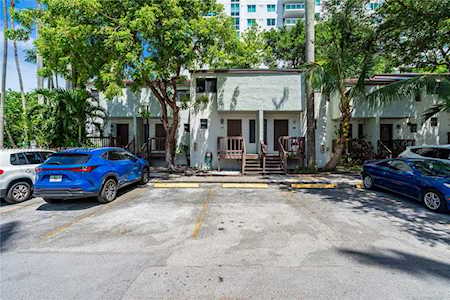 1901 NW S River Dr #45E Miami, FL 33125