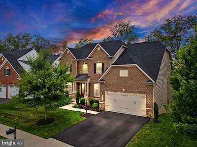 25999 Lilac Oaks Place Aldie, VA 20105