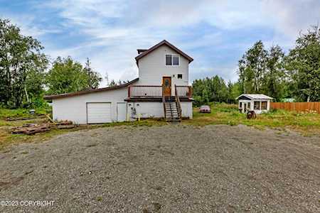 901 W Holiday Dr Wasilla, AK 99654