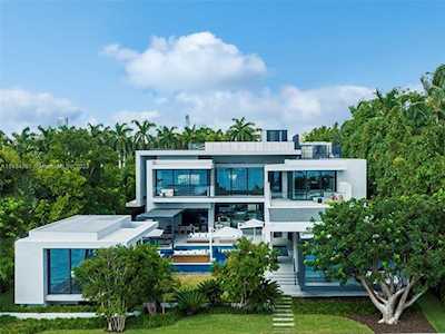 27 Star Island Dr Miami Beach, FL 33139