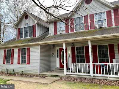 14459 Bittersweet Dr Hughesville, MD 20637